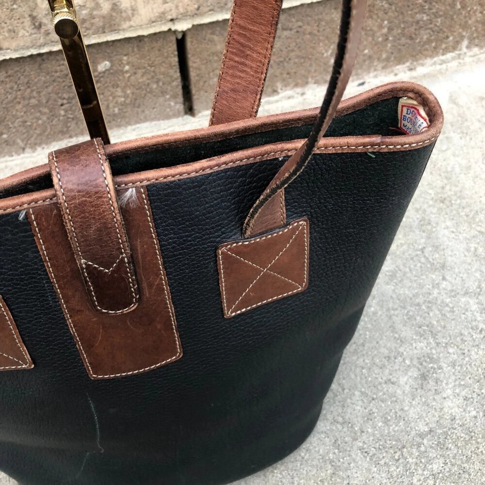 Vintage DOONEY & BOURKE Leather Tote Bag Purse Shoulder Leather Black Buckle - Picture 7 of 15
